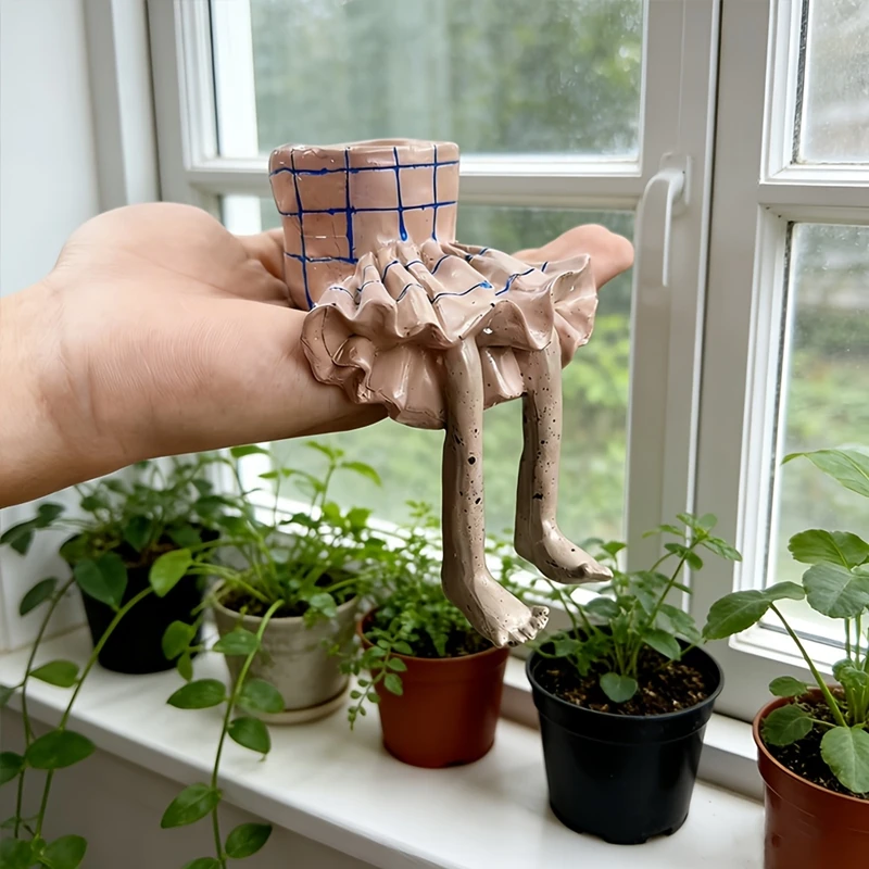 Whimsical Resin Leggy Planter  - Plant Parent Free บทวิจารณ์และราคา